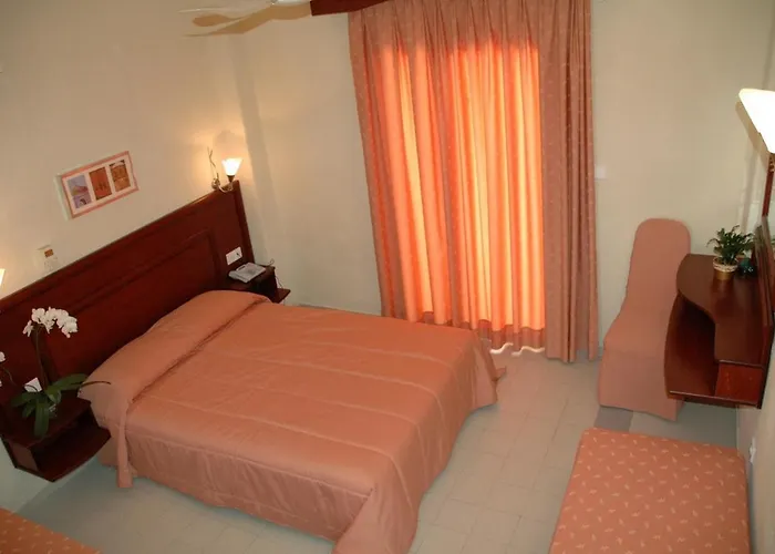 Loutra Hotel Agia Paraskevi (Kassandra)