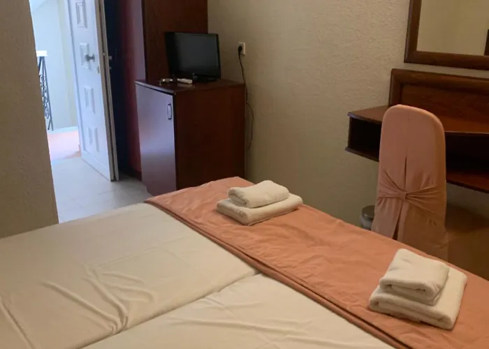 Loutra Hotel Agia Paraskevi (Kassandra)